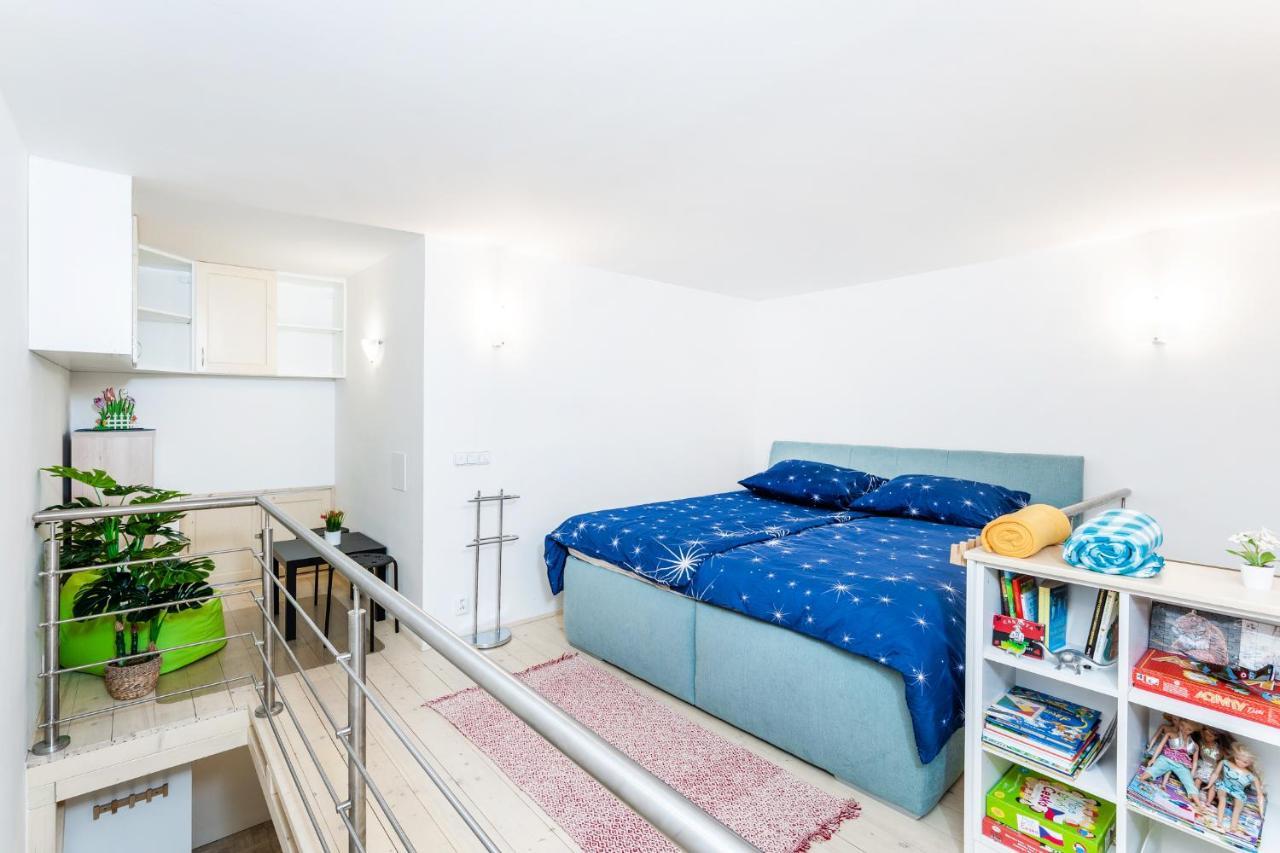 Get Flat Stepanska Apartment Prag